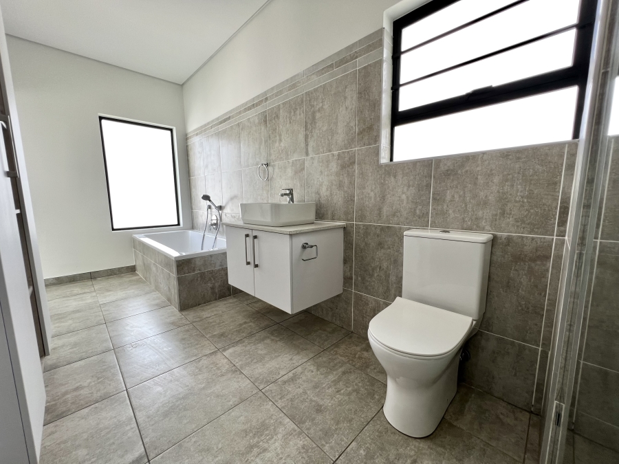 3 Bedroom Property for Sale in Jeffreys Bay Central Eastern Cape